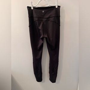 Lululemon Power Thru leggings